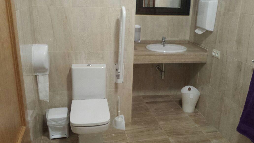 Albergue San Blas Понферрада Экстерьер фото